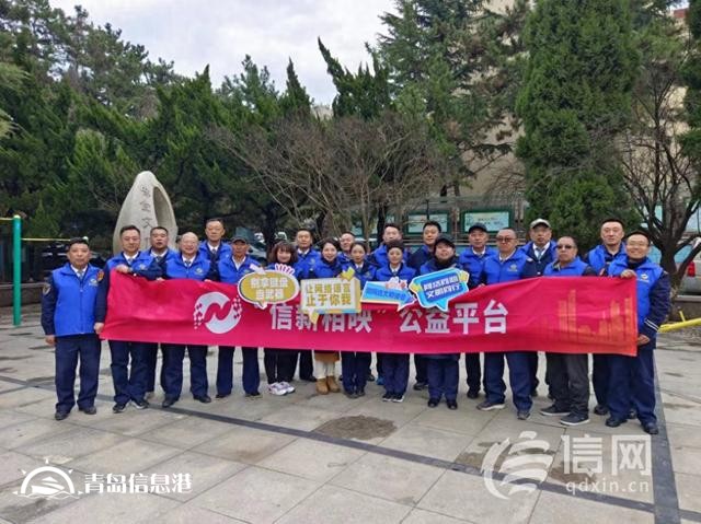 遼源路街道開展便民服務(wù)大集 交警向居民普及假期文明出行知識(shí)