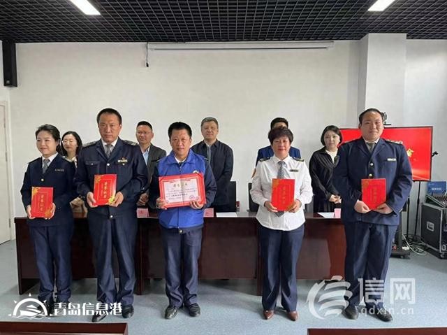揚網絡正氣樹時代新風 “網絡正能量進社區(qū)”活動收官