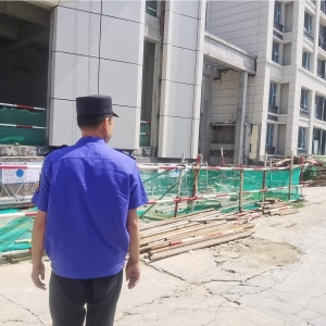 同和執(zhí)法中隊：“加強執(zhí)法巡查，守護藍天凈土——建筑工地揚塵污染防治在行動 ...