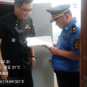 李園街道綜合行政執(zhí)法中隊(duì)：聚力整治露天燒烤 營(yíng)造良好市容環(huán)境 ...