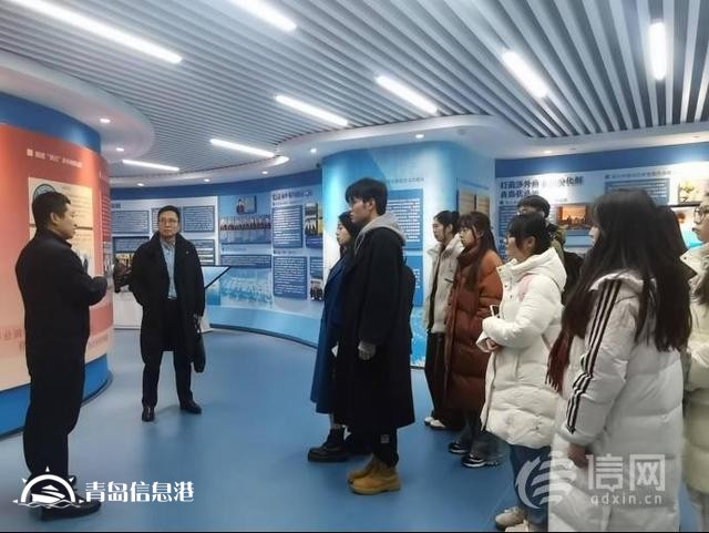 青島大學(xué)法學(xué)院師生走進(jìn)涉外法務(wù)區(qū)開展旁聽庭審實(shí)踐活動(dòng)