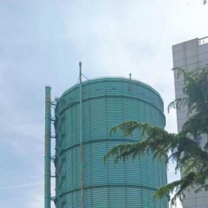 服務(wù)青島供氣20余年 銀川西路綠色“大罐子”啟動(dòng)主體拆除工作