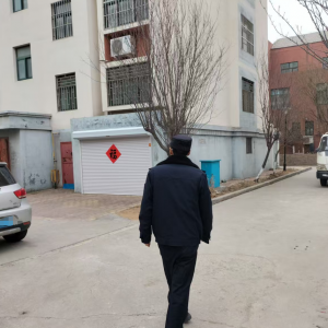 平度市東閣街道執(zhí)法中隊整治占綠毀綠頑疾，打造宜居綠色家園 ...