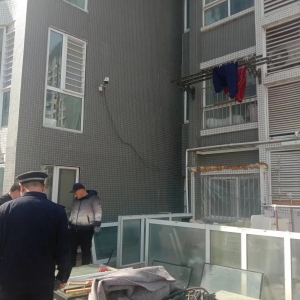 “私搭亂建”不可取，拆違工作嚴執(zhí)行
